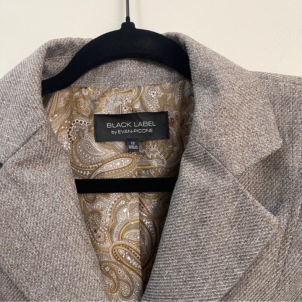 Black Label by Evan-Picone Blazer in Size Large (12) - Picture 2 of 7